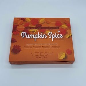 Voesh New York Pumpkin Spice Pedi in a Box